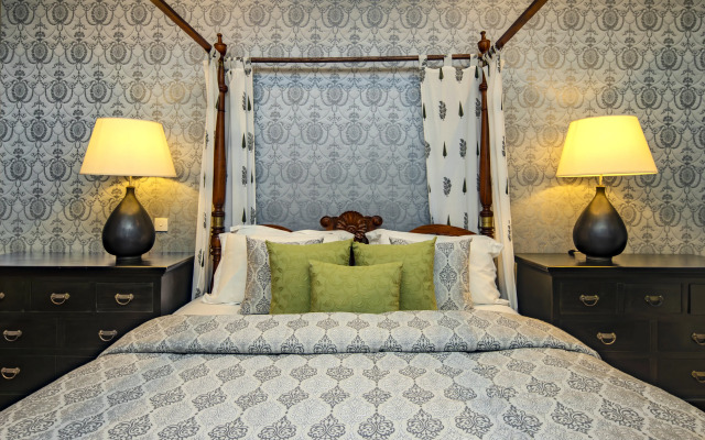 Hill Rise Luxury Villa & Stables by Edwards Collection Villa