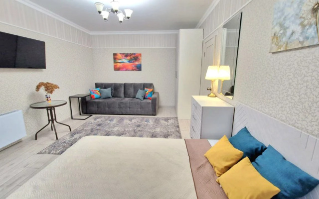 Квартира Деловая 22