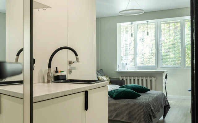 Апартаменты The Alien