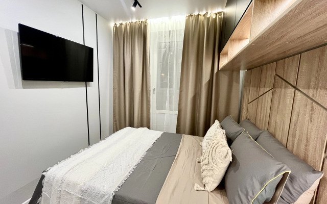 Layf Apart Na Granichnoy 38 Flat