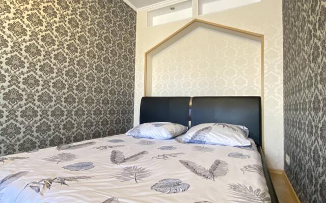 Trekhgorny 24  Apartments