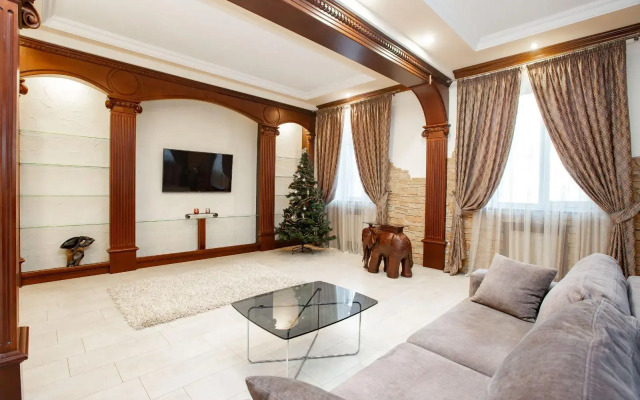 Апартаменты Люксовые апартаменты 2 спальни два санузла на Независимости 13