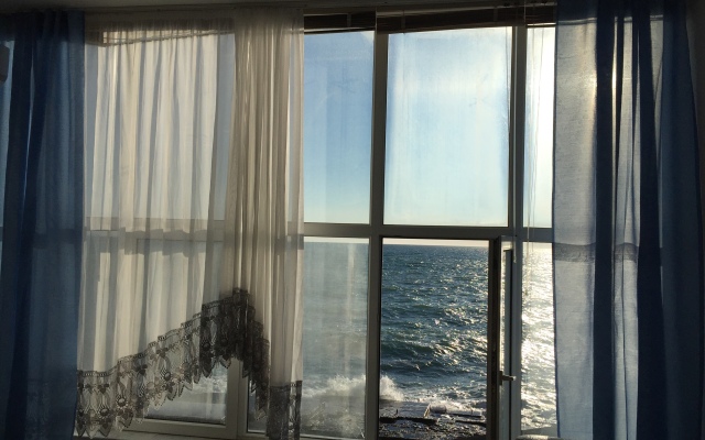 Дом-эллинг на море