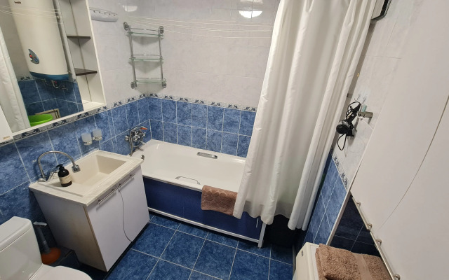 Uyutnaya Teplaya Okolo Lesa V Spalnom Rayone Flat