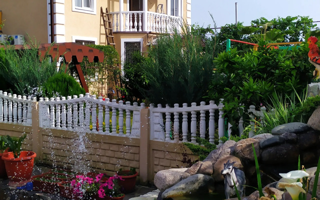 Alan Guest house