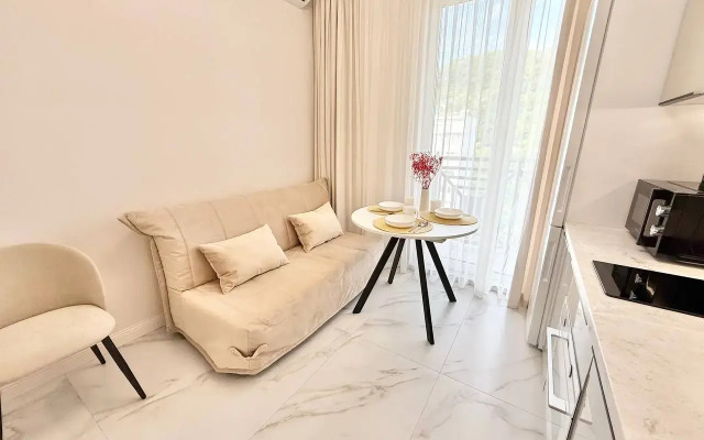 V Samom Zelenom Rayone Sochi Flat