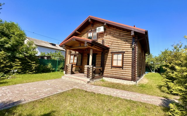 Lyubyatovo 3 km Ot Centra S Banej Na Drovah Guest House