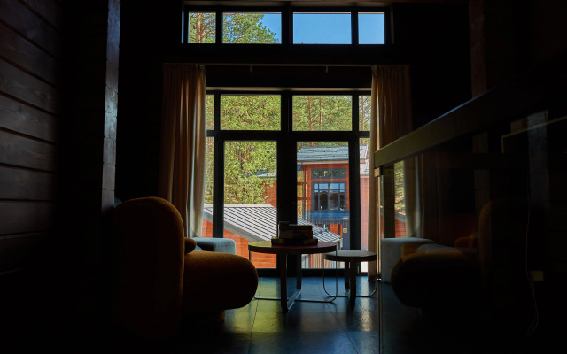 Les Hotel