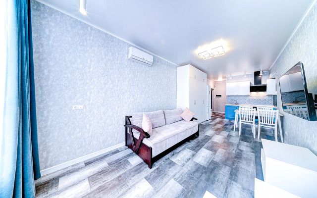 Двухкомнатная квартира с видом на море