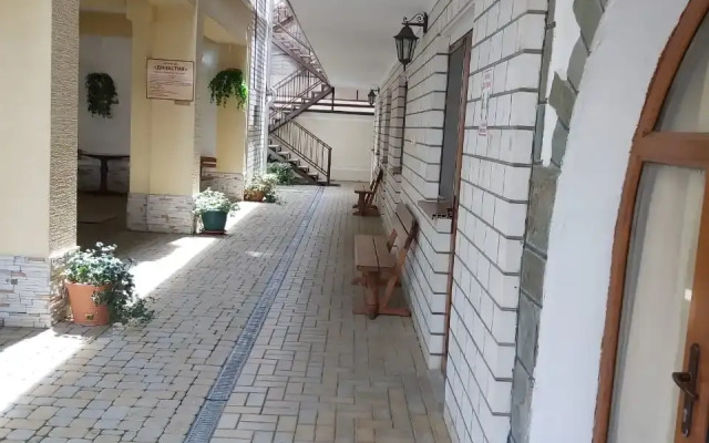 Gostinitsa Dinastiya Korpus 1 Guest house