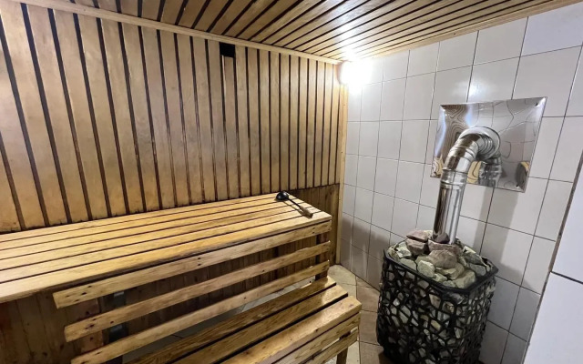 Uyutny Guest House