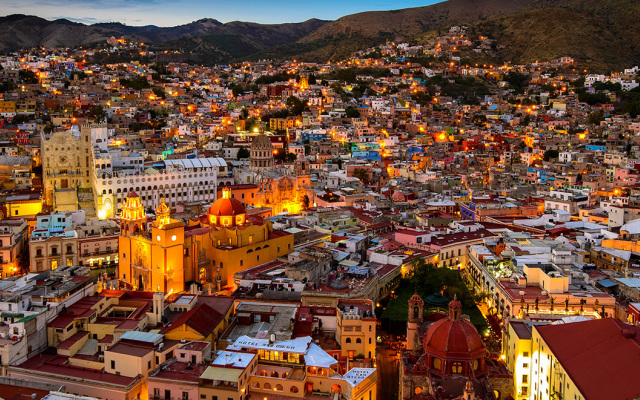 Casa Azuela & Valencia Guanajuato Centro Apartments