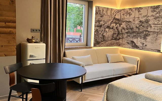 Branderburg Flat