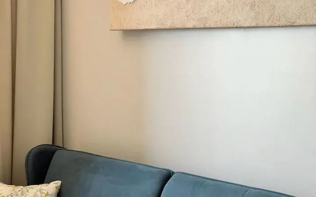 Апартаменты на Набережной 75к4(502.4)