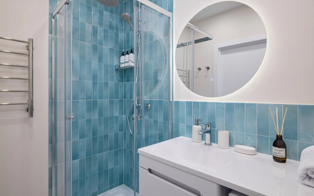 Na Dnepropetrovskoy ulitse 7 Flat