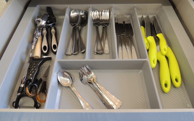 Umnaya S Alisoy Na Tsvetnike Flat