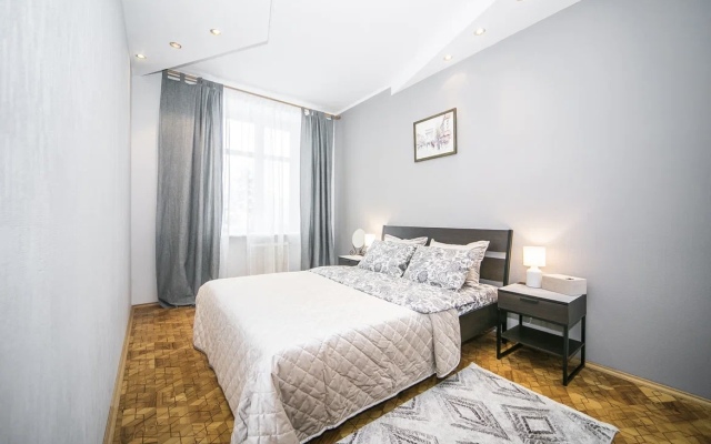 Na prospekte Nezavisimosti 36 Apartments