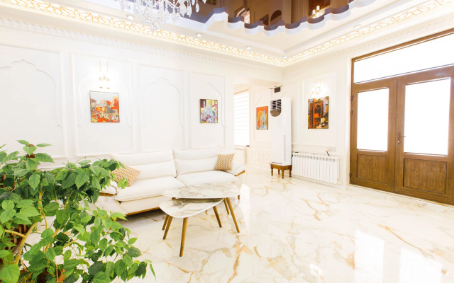 Dali Samarkand Hotel