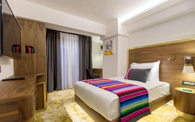Hay Alsancak Boutique Hotel