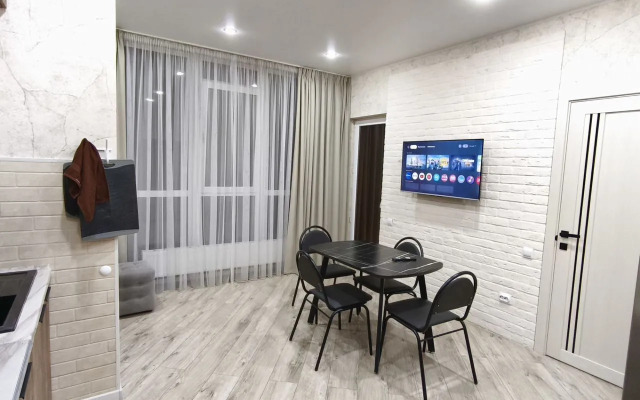 Квартира светлая новая двухкомнатная