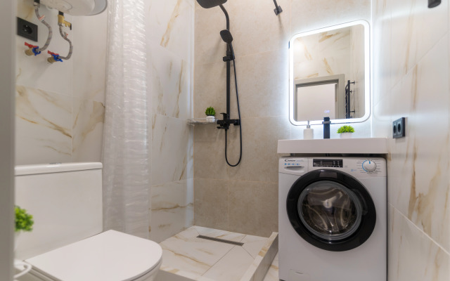 Апартаменты Stepanenkov на 8 марта 204Д (196/2)