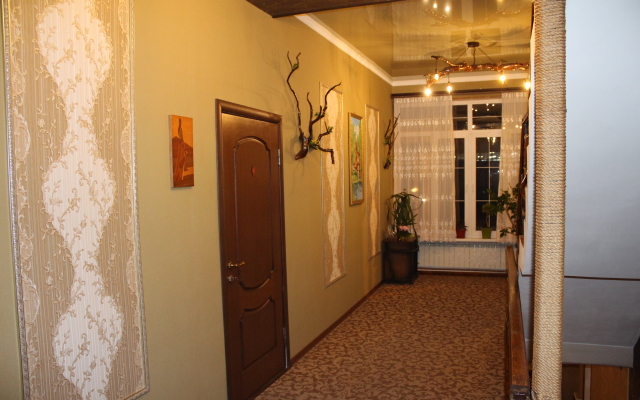 U Druzej Guest House