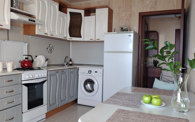 Zhivi u menya Flat