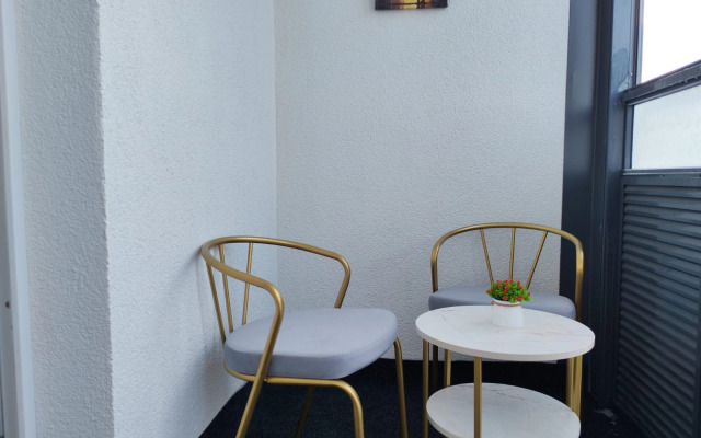 Квартира Чистая и Уютная Рядом с ТЦ Веер Молл