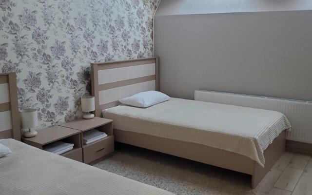 Hotel Mishel