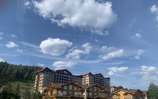 GLK Solnechnaya Dolina S Prekrasnym Vidom Apartments