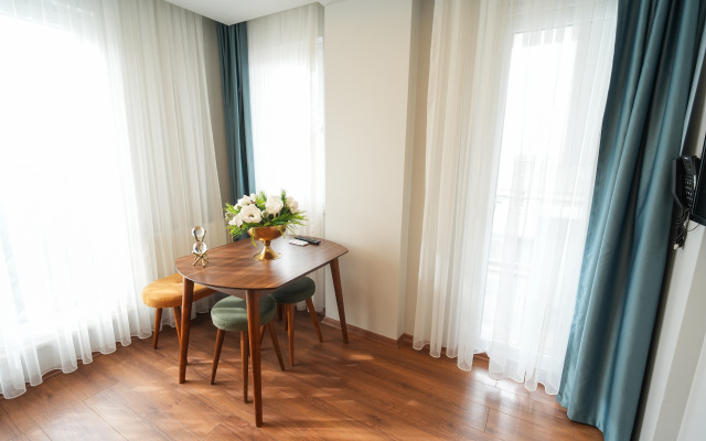 Апарт-Отель Yusra Suit