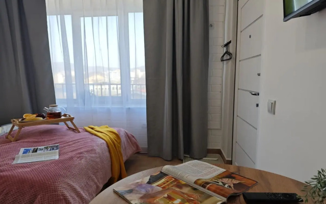 Studiya Po Ul. Tukhachevskogo 49/4-45 Flat