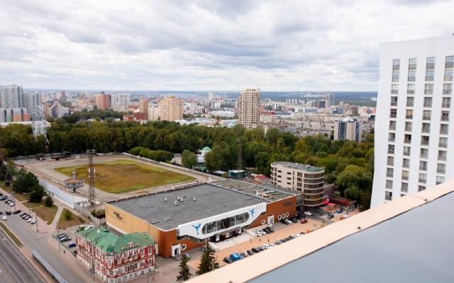 Na Ulitse Revolyutsii Apartments