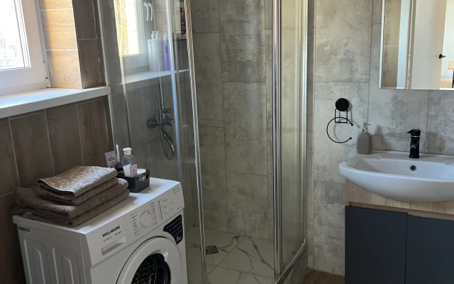 Dlya Dvoikh Flat