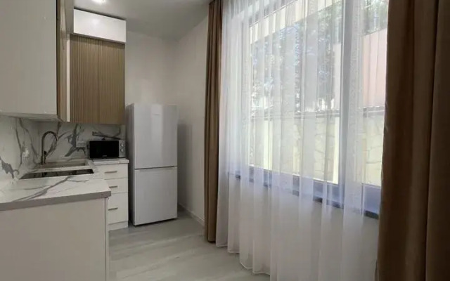 Апартаменты на Светлой 18 (102)