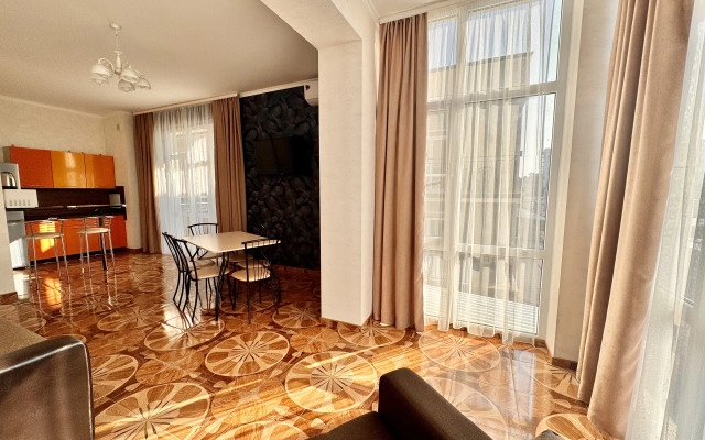 Gostevoy Dom Diamond Guest House