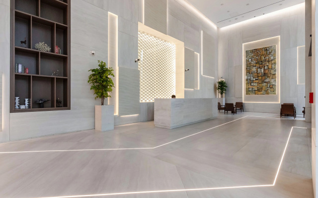Modern Studio at Paragon Apartments