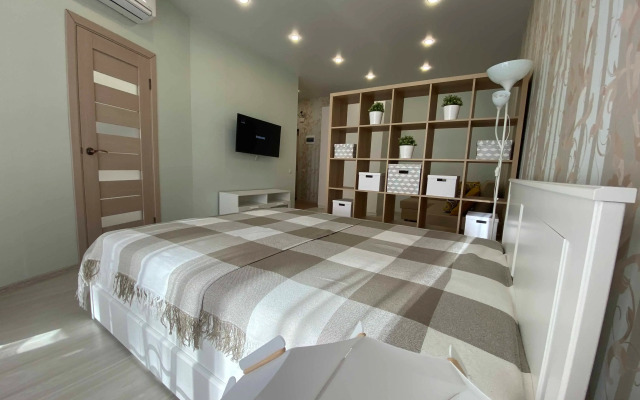 Zhk Poseydon 557 Mamayka Vidovaya Odnokomnatnaya S Balkonom (Trustcontrol) Flat