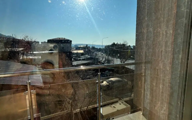 Отель  Милос