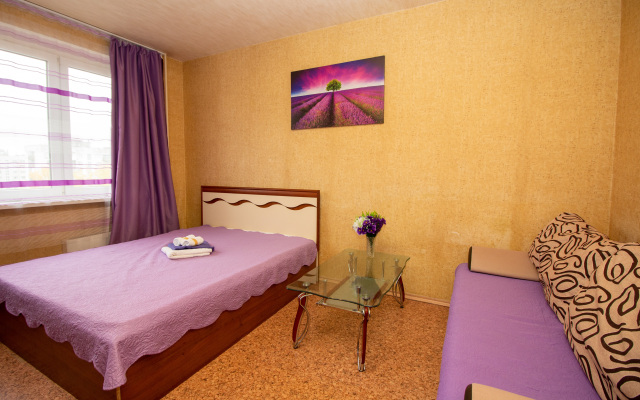 Na Molodogvardeyskoy 34 Apartment