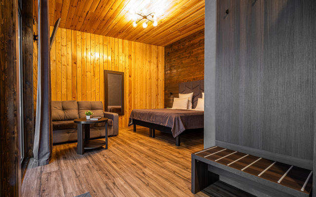 Частный дом с мангалом