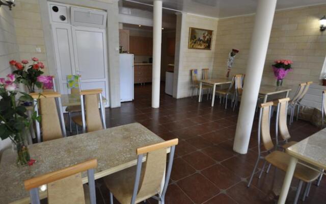 Natali Guest House