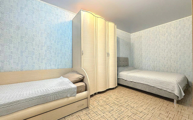 Квартира двухкомнатная в центре на Дзержинского рядом с РИАцентром