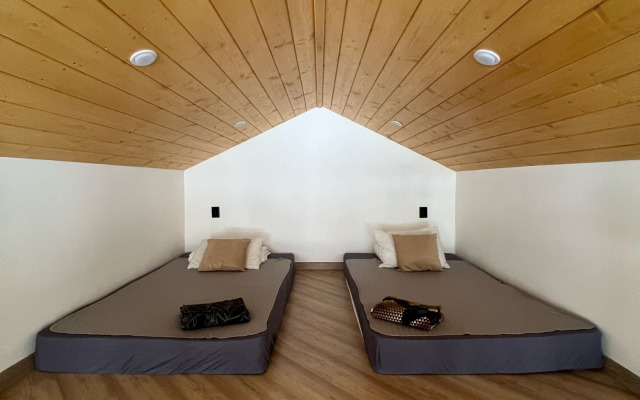 Barnkhaus U Ozera Private house