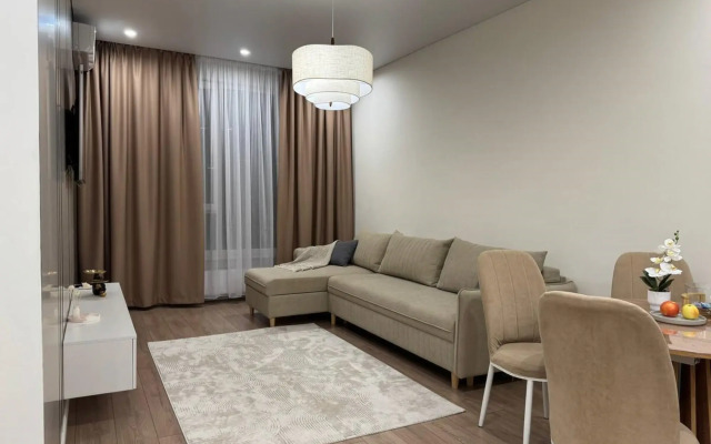 Na Ulitse Rozybakieva 217 Blok 9 Apartment