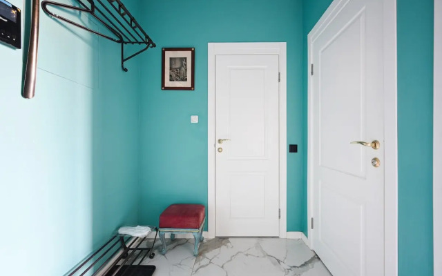1912 U Gornogo Instituta Flat