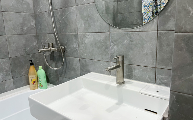 Odnokomnatnye na ulice Oktyabryskoy Apartments