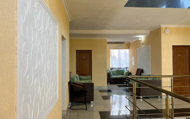 Hotel Medoviy