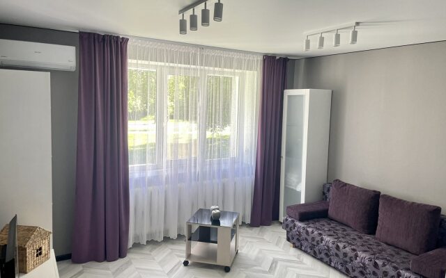 Апартаменты Sokol на набережной в пешей доступности к самому центру