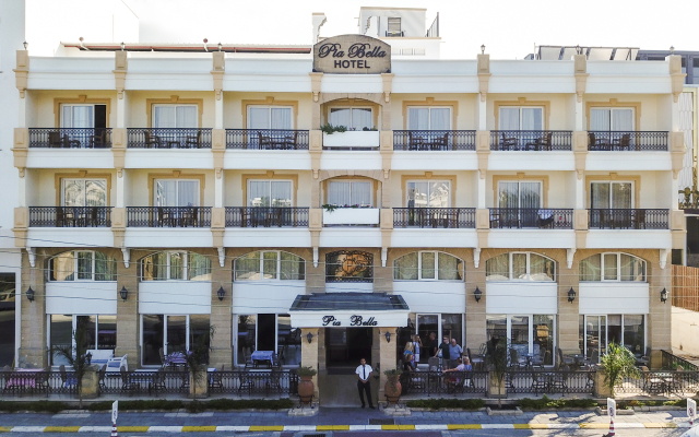 Pia Bella Hotel